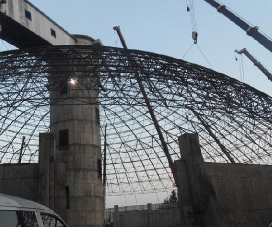 兴义网架分条或分块安装法